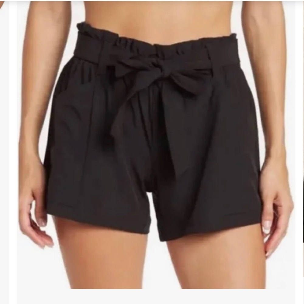 90 Degree, tie waist Paperbag shorts, medium